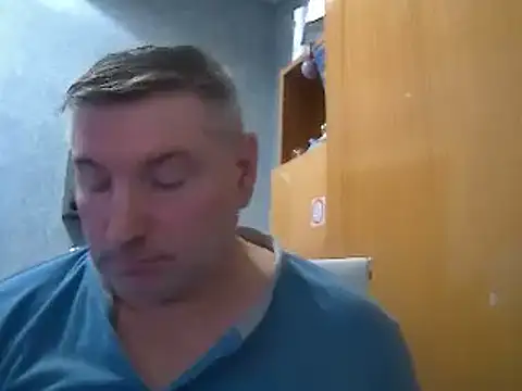 GYurmoka70 online show from January 29, 2025, 8:04 pm