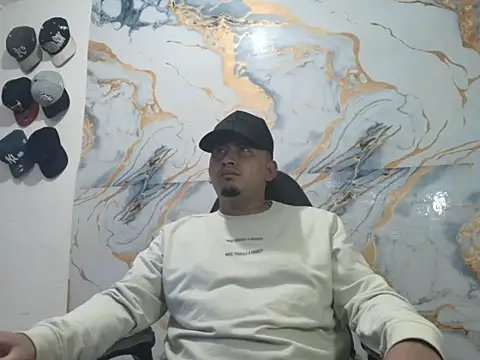 myke andrade online show from June 3, 2026, 6:25 am