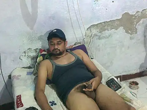 Rocobodymassager online show from July 28, 2026, 2:13 pm