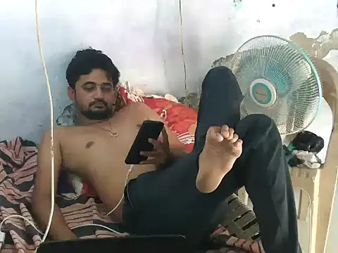 Rocobodymassager online show from July 17, 2026, 5:48 am
