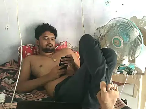 Rocobodymassager online show from July 16, 2026, 4:09 am