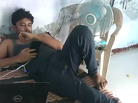 Rocobodymassager online show from July 11, 2026, 7:41 am