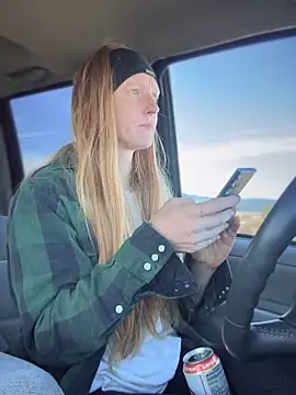 Snapshot of GoldenFlameGoddess chatting on November 23, 2025, 6:07 pm GoldenFlameGoddess online show from November 23, 2025, 6:07 pm