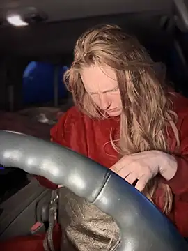 GoldenFlameGoddess online show from January 17, 2026, 3:04 pm