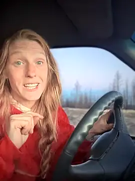 Snapshot of GoldenFlameGoddess chatting on December 1, 2025, 3:02 pm GoldenFlameGoddess online show from December 1, 2025, 3:02 pm