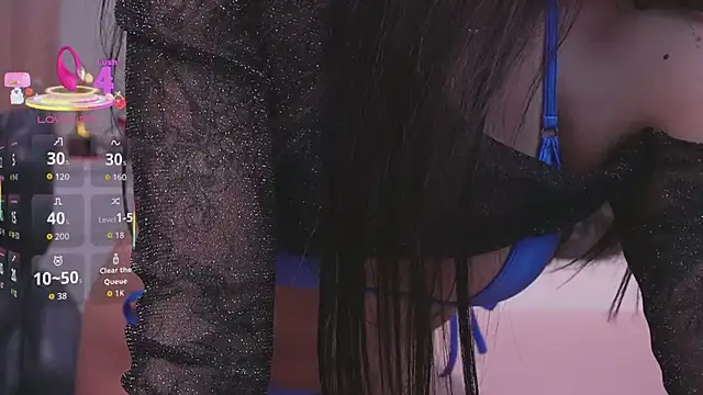 Snapshot of Molly_Jons chatting on January 12, 2026, 1:12 am Molly Jons online show from January 12, 2026, 1:12 am