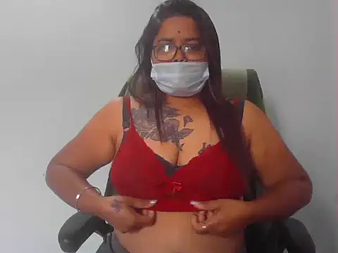 Snapshot of gyanvi1 chatting on January 18, 2025, 6:34 am gyanvi1 online show from January 18, 2025, 6:34 am