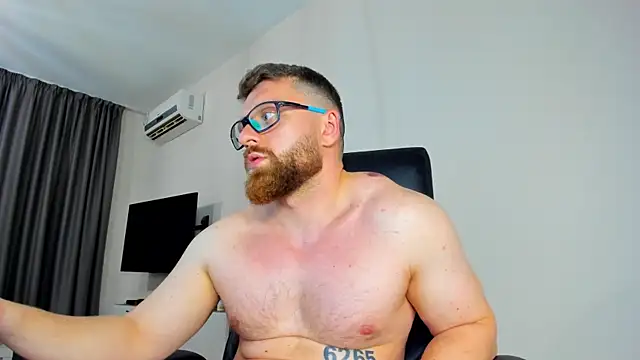 Findom guy online show from April 16, 2026, 9:39 pm