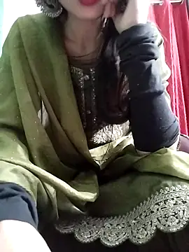 Snapshot of Noor_Darliing chatting on March 13, 2025, 3:28 pm Noor Darliing online show from March 13, 2025, 3:28 pm