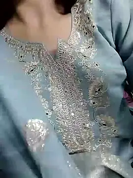 Snapshot of Noor_Darliing chatting on February 26, 2025, 9:20 pm Noor Darliing online show from February 26, 2025, 9:20 pm