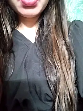 Snapshot of Noor_Darliing chatting on March 10, 2025, 9:40 pm Noor Darliing online show from March 10, 2025, 9:40 pm