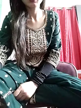 Snapshot of Noor_Darliing chatting on March 19, 2025, 9:37 pm Noor Darliing online show from March 19, 2025, 9:37 pm