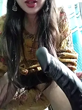 Snapshot of Noor_Darliing chatting on March 4, 2025, 3:15 pm Noor Darliing online show from March 4, 2025, 3:15 pm