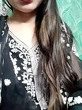 Snapshot of Noor_Darliing chatting on March 4, 2025, 6:18 pm Noor Darliing online show from March 4, 2025, 6:18 pm