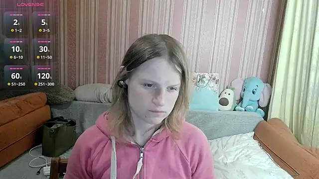 Snapshot of Kathlyn__Heath chatting on May 16, 2026, 7:35 pm Kathlyn Heath online show from May 16, 2026, 7:35 pm