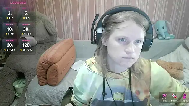 Snapshot of Kathlyn__Heath chatting on May 18, 2026, 5:40 pm Kathlyn Heath online show from May 18, 2026, 5:40 pm