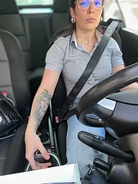 Lilith  D online show from October 7, 2025, 1:45 pm