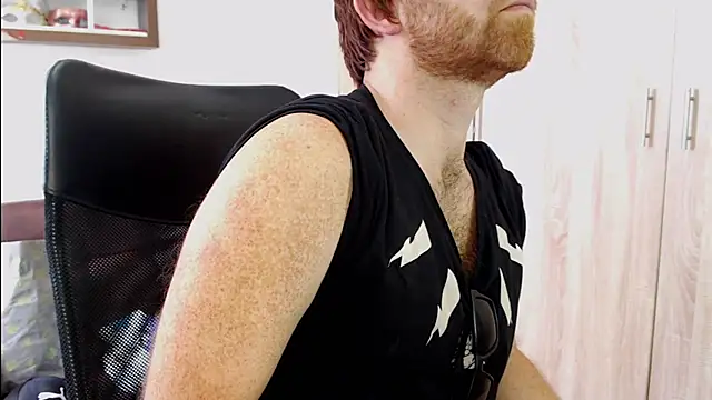 michacosio online show from September 24, 2025, 6:14 pm