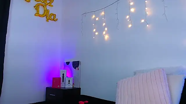 Isa Maiden1 online show from March 28, 2026, 5:03 pm