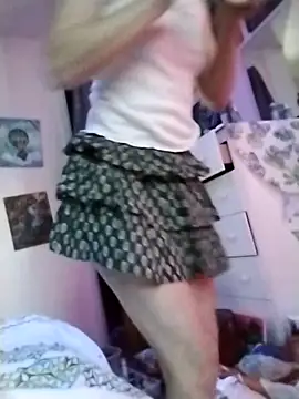 Snapshot of cammyquart chatting on March 16, 2025, 12:56 am cammyquart online show from March 16, 2025, 12:56 am