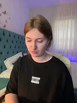 Snapshot of _Chlo__e chatting on March 14, 2025, 5:38 am Chlo e online show from March 14, 2025, 5:38 am