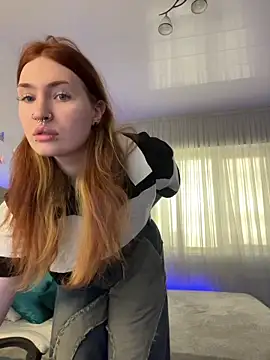 Snapshot of _Chlo__e chatting on October 24, 2025, 10:58 am Chlo e online show from October 24, 2025, 10:58 am