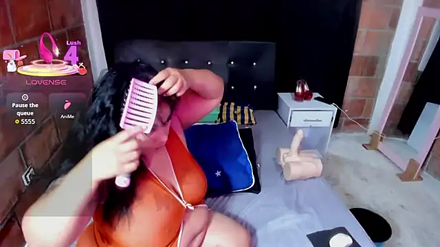 Snapshot of Sofie-Storm chatting on January 11, 2026, 10:55 am Sofie-Storm online show from January 11, 2026, 10:55 am