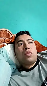 Diego leon27 online show from December 28, 2024, 1:38 pm