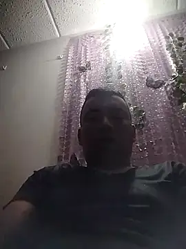 Diego leon27 online show from March 21, 2025, 3:33 am