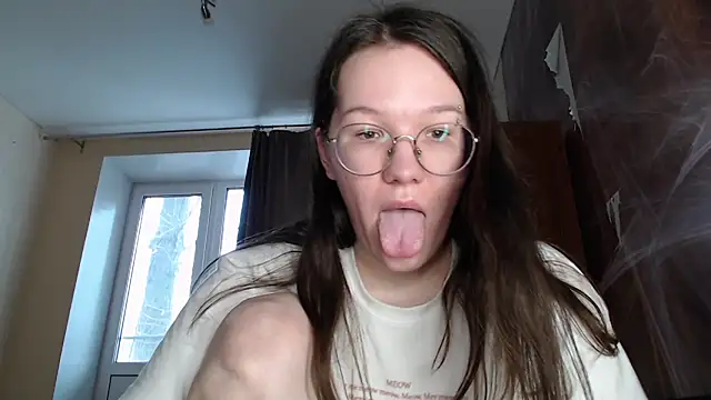 MiriamOr online show from January 20, 2025, 10:29 am