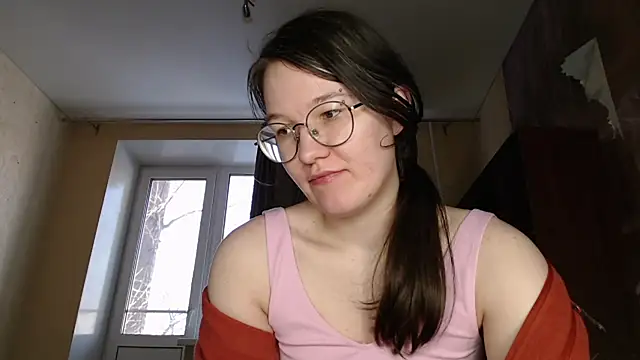 MiriamOr online show from February 20, 2025, 10:16 am