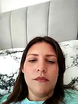 Snapshot of Mia_Hampton chatting on March 21, 2025, 9:12 pm Mia Hampton online show from March 21, 2025, 9:12 pm