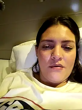 Snapshot of Mia_Hampton chatting on September 29, 2025, 1:45 am Mia Hampton online show from September 29, 2025, 1:45 am