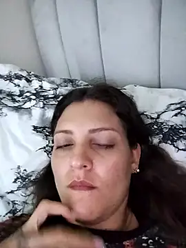 Snapshot of Mia_Hampton chatting on March 19, 2025, 8:43 pm Mia Hampton online show from March 19, 2025, 8:43 pm