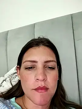 Snapshot of Mia_Hampton chatting on March 22, 2025, 6:11 am Mia Hampton online show from March 22, 2025, 6:11 am