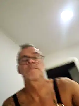 DarrenSullivanSlut online show from February 3, 2025, 7:18 am