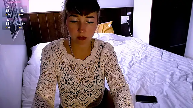 Snapshot of Cosmo_Riri chatting on February 23, 2025, 5:45 am Cosmo Riri online show from February 23, 2025, 5:45 am