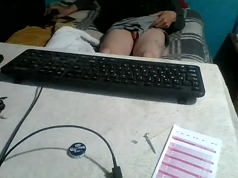 malekon76 online show from November 15, 2025, 11:47 am