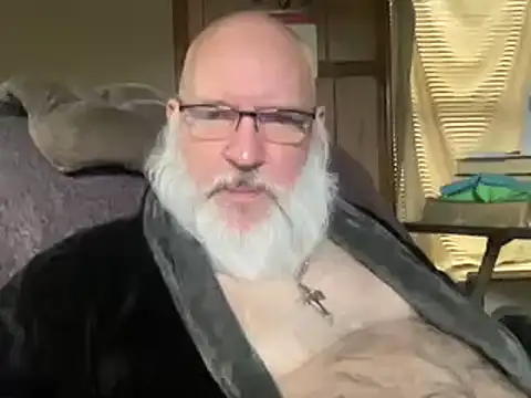 44jon44 online show from December 22, 2024, 8:25 pm