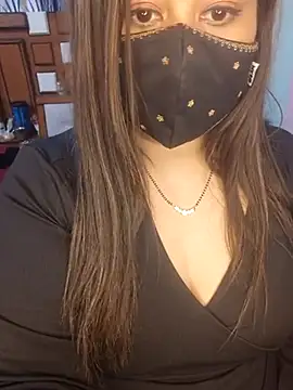 Indian hotmilfs online show from February 15, 2025, 6:33 am