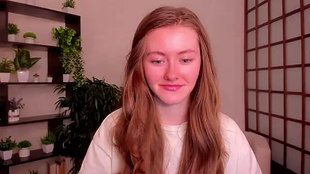 KateCuddle online show from September 16, 2025, 2:23 am