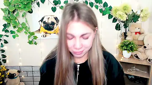 Snapshot of Sport_Tall_Doll chatting on November 13, 2025, 11:14 am Sport Tall Doll online show from November 13, 2025, 11:14 am