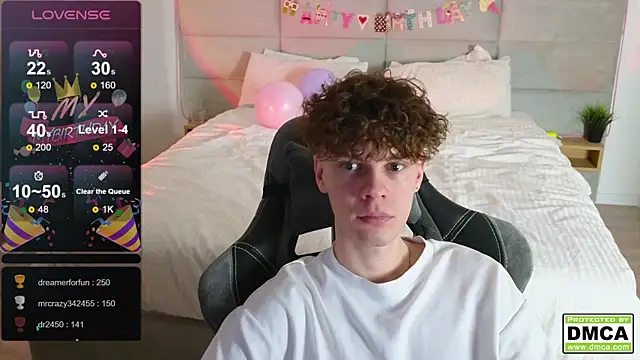 Snapshot of cute_thomas chatting on February 15, 2025, 10:00 pm cute thomas online show from February 15, 2025, 10:00 pm