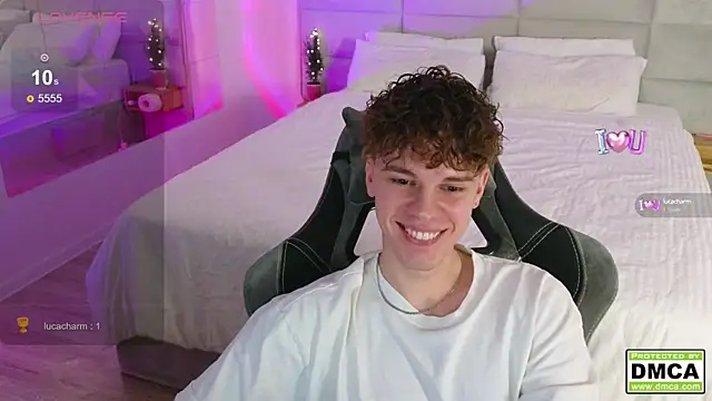 Snapshot of cute_thomas chatting on December 24, 2024, 8:27 pm cute thomas online show from December 24, 2024, 8:27 pm