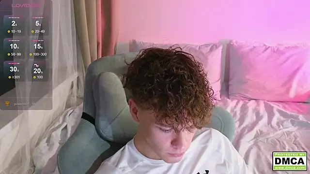 Snapshot of cute_thomas chatting on October 9, 2025, 9:37 pm cute thomas online show from October 9, 2025, 9:37 pm