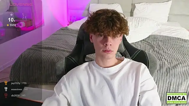 Snapshot of cute_thomas chatting on March 12, 2025, 2:09 am cute thomas online show from March 12, 2025, 2:09 am