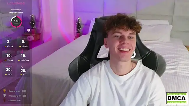 Snapshot of cute_thomas chatting on December 25, 2024, 2:35 am cute thomas online show from December 25, 2024, 2:35 am