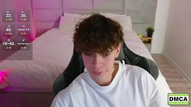 Snapshot of cute_thomas chatting on February 11, 2025, 5:50 pm cute thomas online show from February 11, 2025, 5:50 pm