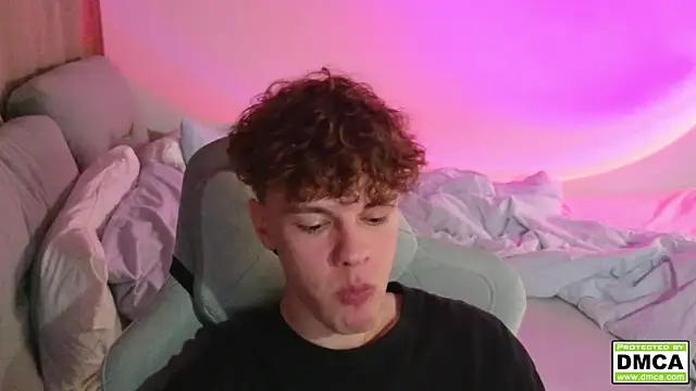 Snapshot of cute_thomas chatting on September 25, 2025, 6:47 pm cute thomas online show from September 25, 2025, 6:47 pm