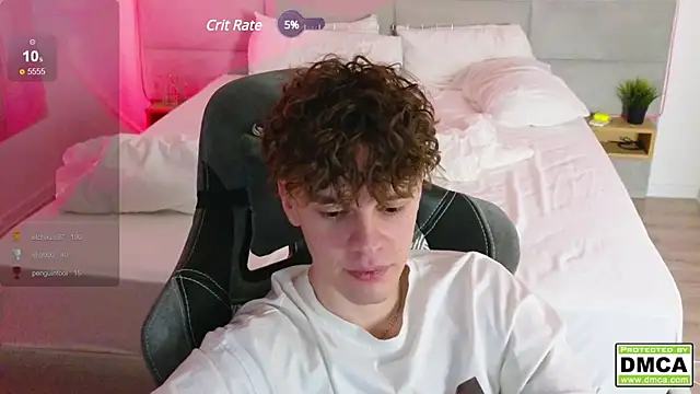 Snapshot of cute_thomas chatting on January 22, 2025, 10:48 pm cute thomas online show from January 22, 2025, 10:48 pm